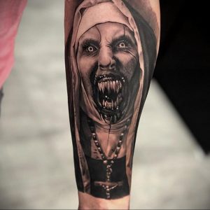 Тату Монашка в стиле хоррор 16.02.2020 №1082 -nun tattoo- tattoo-photo.ru