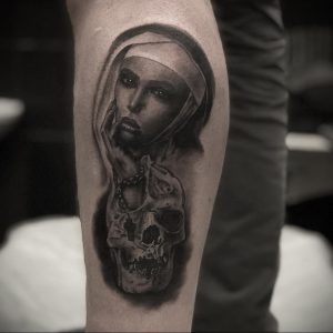 Тату Монашка пример рисунка 16.02.2020 №1012 -tattoo nun- tattoo-photo.ru