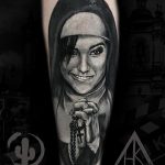 Тату Монашка пример рисунка 16.02.2020 №1053 -tattoo nun- tattoo-photo.ru