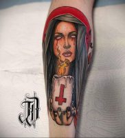 Тату Монашка с крестом 16.02.2020 №1010 -tattoo nun with a cross- tattoo-photo.ru