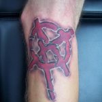 Фото знак анархии тату 24.03.2020 №012 -tattoo anarchy- tattoo-photo.ru