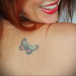 Фото маленькой тату на лопатке 09.03.2020 №045 -tattoo on the shoulder- tattoo-photo.ru