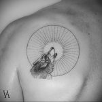 Фото тату на левой лопатке 09.03.2020 №051 -tattoo on the shoulder- tattoo-photo.ru