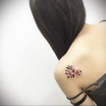 Фото тату на левой лопатке 09.03.2020 №053 -tattoo on the shoulder- tattoo-photo.ru