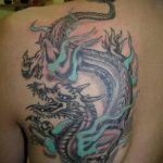 Фото тату на лопатке дракон 09.03.2020 №003 -tattoo on the shoulder- tattoo-photo.ru