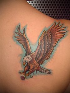 Фото тату на правой лопатке 09.03.2020 №047 -tattoo on the shoulder- tattoo-photo.ru