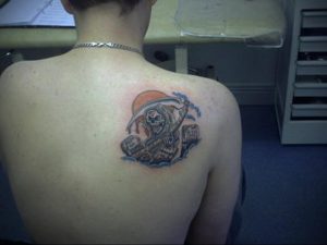 Фото тату на правой лопатке 09.03.2020 №050 -tattoo on the shoulder- tattoo-photo.ru