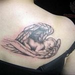 Фото тату ангел на лопатке 09.03.2020 №006 -tattoo on the shoulder- tattoo-photo.ru