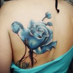 Фото тату с цветами на лопатке 09.03.2020 №024 -tattoo on the shoulder- tattoo-photo.ru
