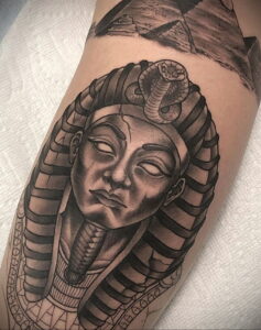 Пример рисунка татуировки Сфинкс 14.12.2020 №130 -sphinx tattoo-tattoo-photo.ru
