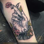 Фото рисунка тату рука ведьмы 28.01.2021 №0021 - witch hand tattoo - tattoo-photo.ru