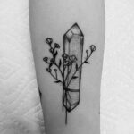 Фото маленькой тату для ведьмы 28.01.2021 №0001 - small witch tattoo - tattoo-photo.ru