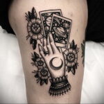 Фото рисунка тату рука ведьмы 28.01.2021 №0016 - witch hand tattoo - tattoo-photo.ru