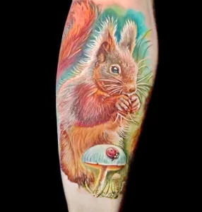 Фото пример рисунка тату белка 18,10,2021 - №0144 - squirrel tattoo - tattoo-photo.ru