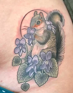 Фото пример рисунка тату белка 18,10,2021 - №0219 - squirrel tattoo - tattoo-photo.ru