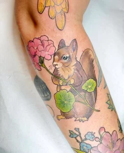Фото пример рисунка тату белка 18,10,2021 - №0267 - squirrel tattoo - tattoo-photo.ru