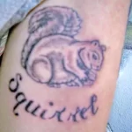 Фото пример рисунка тату белка 18,10,2021 - №0445 - squirrel tattoo - tattoo-photo.ru