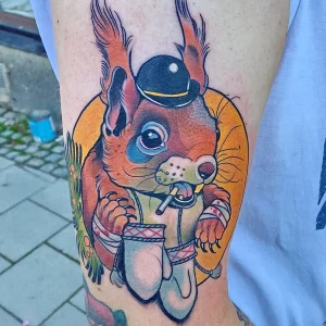 Фото пример рисунка тату белка 18,10,2021 - №0023 - squirrel tattoo - tattoo-photo.ru