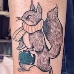 Фото пример рисунка тату белка 18,10,2021 - №0032 - squirrel tattoo - tattoo-photo.ru