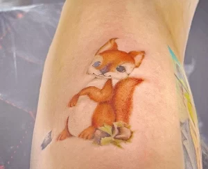 Фото пример рисунка тату белка 18,10,2021 - №0115 - squirrel tattoo - tattoo-photo.ru