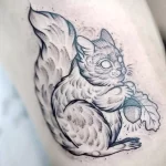 Фото пример рисунка тату белка 18,10,2021 - №0151 - squirrel tattoo - tattoo-photo.ru