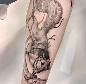 Фото пример рисунка тату белка 18,10,2021 - №0185 - squirrel tattoo - tattoo-photo.ru