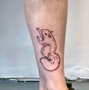 Фото пример рисунка тату белка 18,10,2021 - №0286 - squirrel tattoo - tattoo-photo.ru