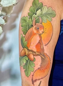Фото пример рисунка тату белка 18,10,2021 - №0332 - squirrel tattoo - tattoo-photo.ru