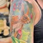 Фото пример рисунка тату белка 18,10,2021 - №0356 - squirrel tattoo - tattoo-photo.ru