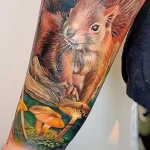 Фото пример рисунка тату белка 18,10,2021 - №0361 - squirrel tattoo - tattoo-photo.ru