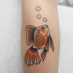 Фото тату золотая рыбка 07,12,2021 - №200 - goldfish tattoo - tattoo-photo.ru