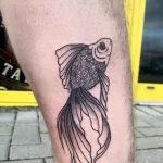 Фото тату золотая рыбка 07,12,2021 - №215 - goldfish tattoo - tattoo-photo.ru