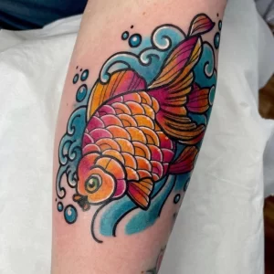 Фото тату золотая рыбка 07,12,2021 - №259 - goldfish tattoo - tattoo-photo.ru
