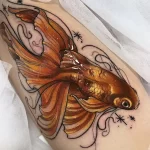 Фото тату золотая рыбка 07,12,2021 - №045 - goldfish tattoo - tattoo-photo.ru