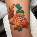 Фото тату золотая рыбка 07,12,2021 - №071 - goldfish tattoo - tattoo-photo.ru