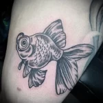 Фото тату золотая рыбка 07,12,2021 - №074 - goldfish tattoo - tattoo-photo.ru