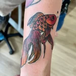 Фото тату золотая рыбка 07,12,2021 - №121 - goldfish tattoo - tattoo-photo.ru