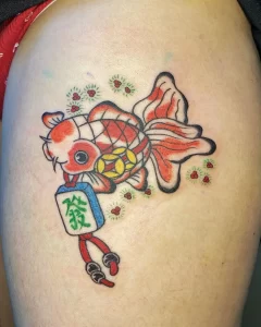 Фото тату золотая рыбка 07,12,2021 - №161 - goldfish tattoo - tattoo-photo.ru