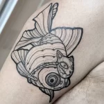 Фото тату золотая рыбка 07,12,2021 - №271 - goldfish tattoo - tattoo-photo.ru