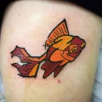 Фото тату золотая рыбка 07,12,2021 - №278 - goldfish tattoo - tattoo-photo.ru