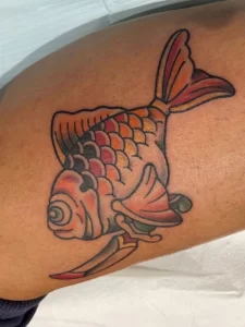 Фото тату золотая рыбка 07,12,2021 - №279 - goldfish tattoo - tattoo-photo.ru