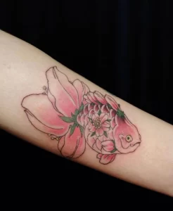 Фото тату золотая рыбка 07,12,2021 - №332 - goldfish tattoo - tattoo-photo.ru