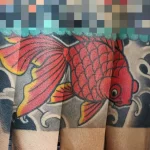 Фото тату золотая рыбка 07,12,2021 - №351 - goldfish tattoo - tattoo-photo.ru