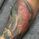 Фото тату золотая рыбка 07,12,2021 - №356 - goldfish tattoo - tattoo-photo.ru