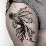 Фото тату золотая рыбка 07,12,2021 - №411 - goldfish tattoo - tattoo-photo.ru