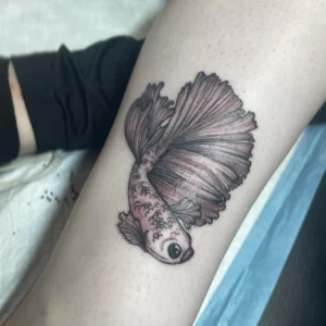 Фото тату золотая рыбка 07,12,2021 - №417 - goldfish tattoo - tattoo-photo.ru