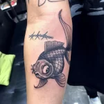 Фото тату золотая рыбка 07,12,2021 - №450 - goldfish tattoo - tattoo-photo.ru
