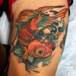 Фото тату золотая рыбка 07,12,2021 - №553 - goldfish tattoo - tattoo-photo.ru