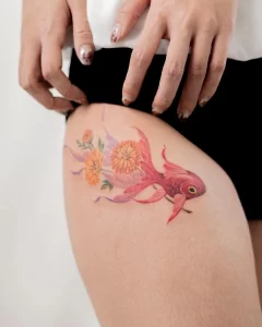 Фото тату золотая рыбка 07,12,2021 - №593 - goldfish tattoo - tattoo-photo.ru