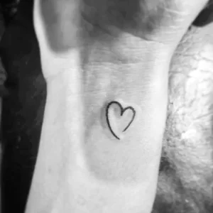 Фото рисунка тату сердце 02.01.22 №1312 - drawing tattoo heart - tattoo-photo.ru